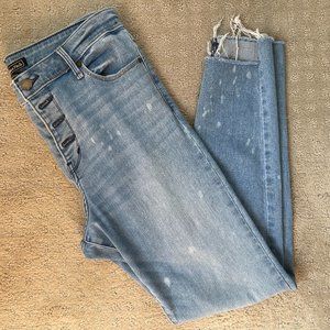 Womens jeans, size 28R